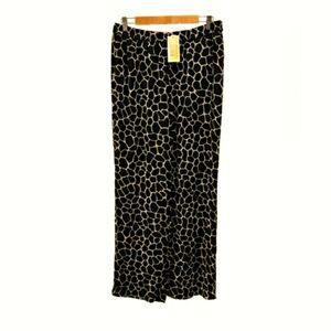 NWT. Michael Kors women pant.Size L×32